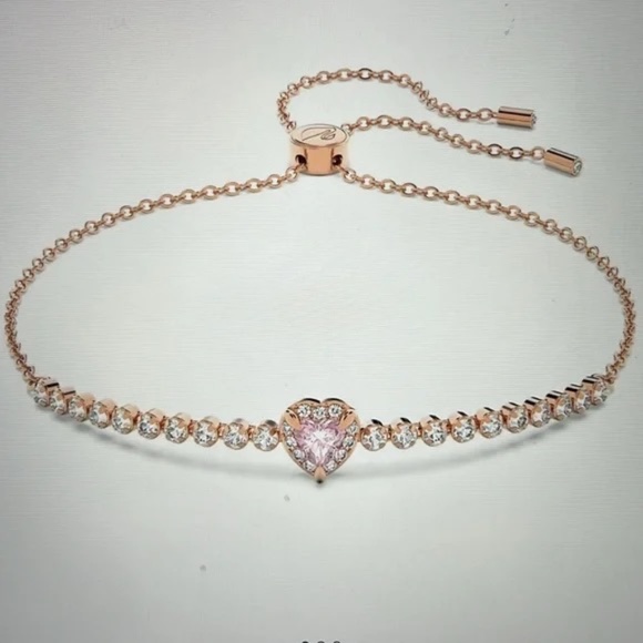 Swarovski Jewelry - NWOT Retails $109 SWAROVSKI Pink Heart Rose Gold Bracelet